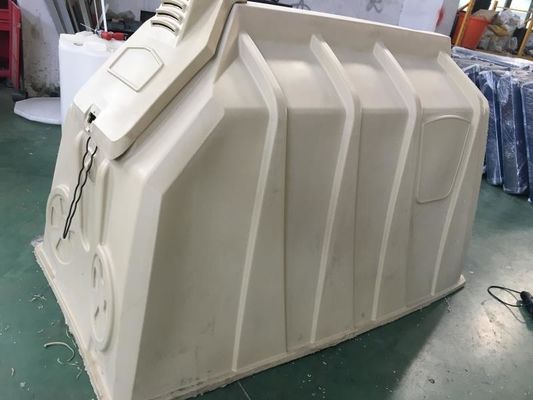 ملاجئ العجل البلاستيكية المقواة بالبوليستر بسمك قوي 3 مم